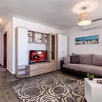 Appartement White