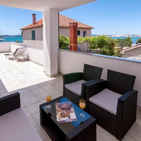 White Appartement