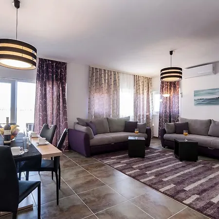 White Residence Accommodation