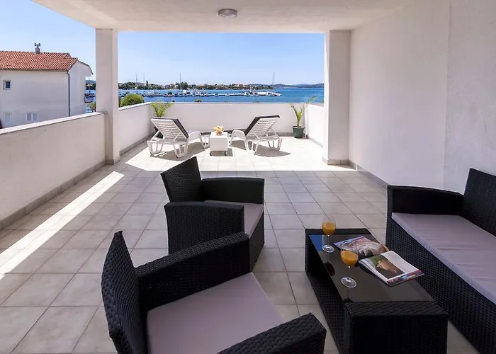 Apartamento White Sukošan